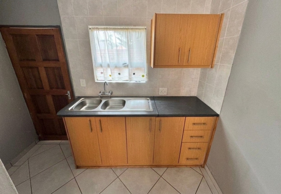 6 Bedroom Property for Sale in Orkney Park North West